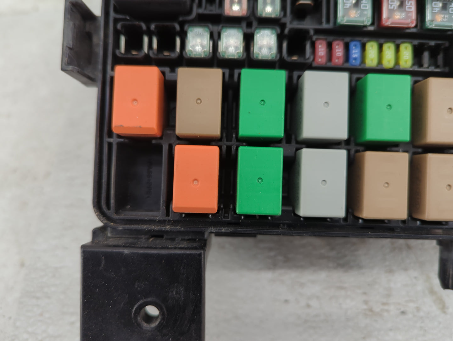 2020 Kia Rio Fusebox Fuse Box Panel Relay Module P/N:91720-H9160-01 M2513KBI00115 Fits OEM Used Auto Parts - Oemusedautopart
