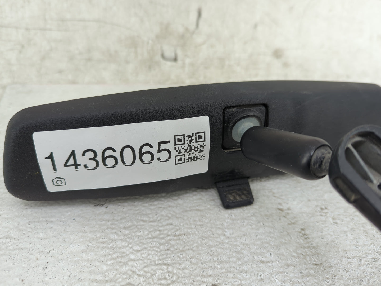 2018-2020 Kia Rio Interior Rear View Mirror Replacement OEM P/N:E8011083 Fits OEM Used Auto Parts - Oemusedautoparts1.com