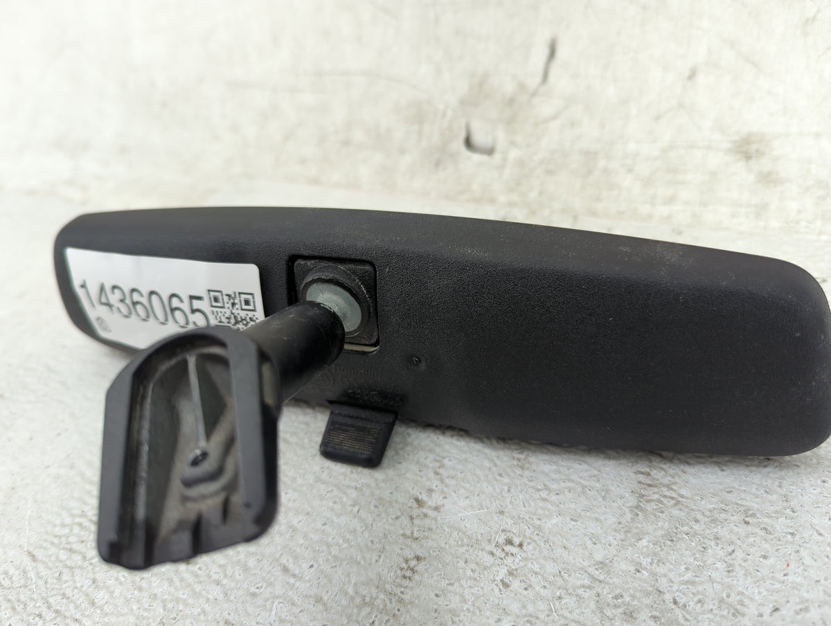 2018-2020 Kia Rio Interior Rear View Mirror Replacement OEM P/N:E8011083 Fits OEM Used Auto Parts - Oemusedautoparts1.com