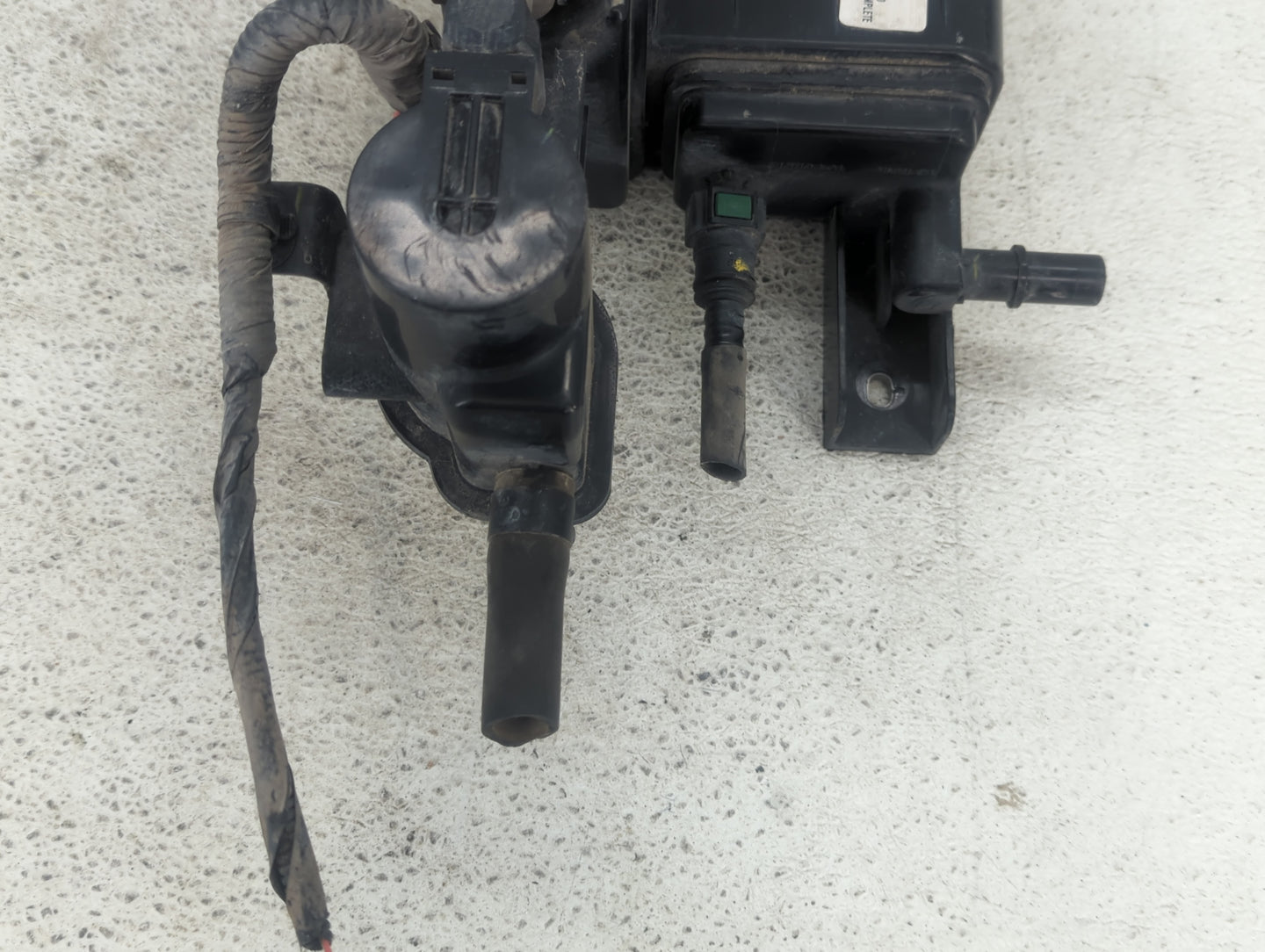 2021 Kia Rio Fuel Vapor Charcoal Canister - Oemusedautoparts1.com