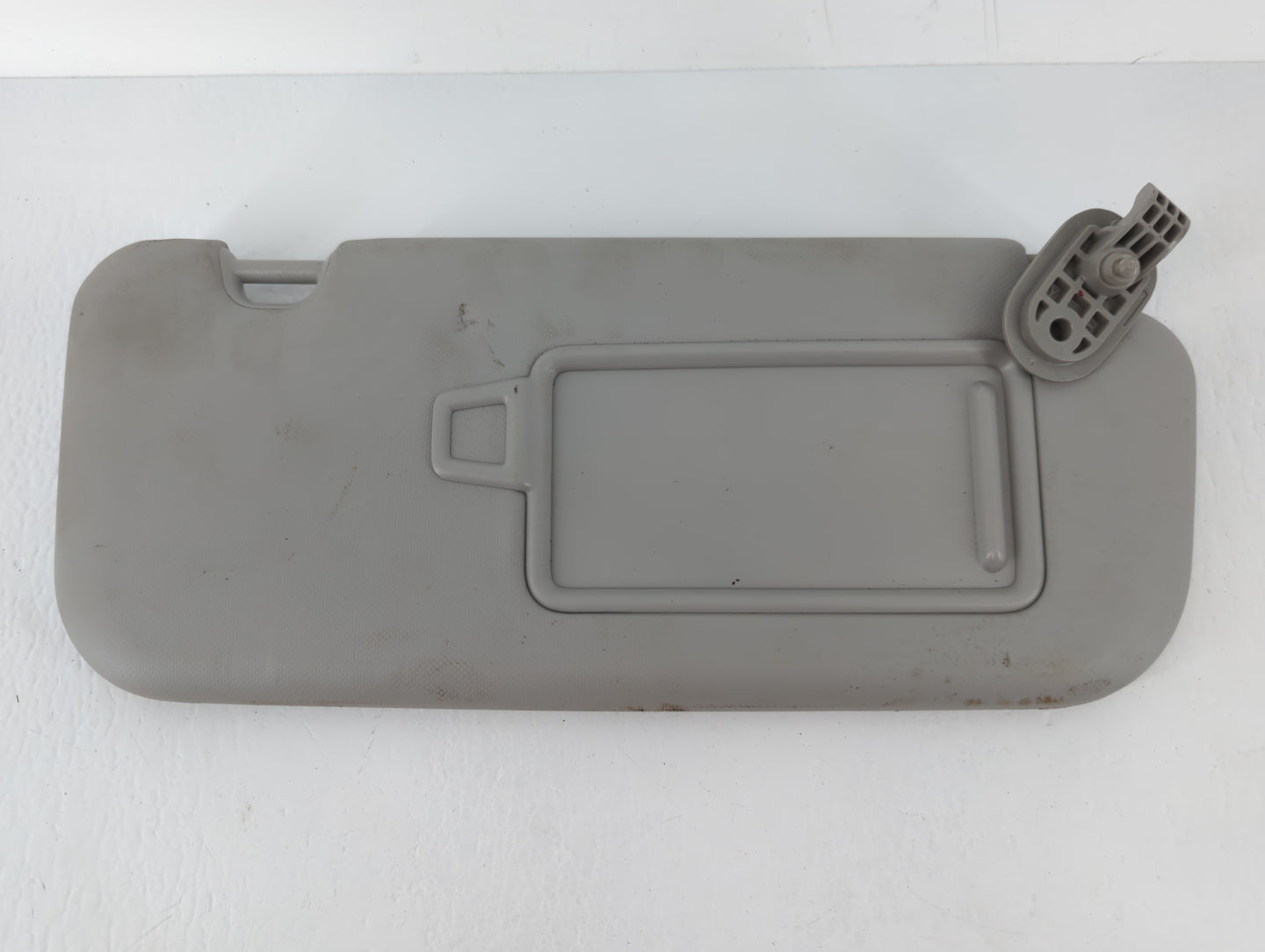 2018-2020 Kia Rio Sun Visor Shade Replacement Passenger Right Mirror Fits Fits 2018 2019 2020 2021 2022 OEM Used Auto Parts 