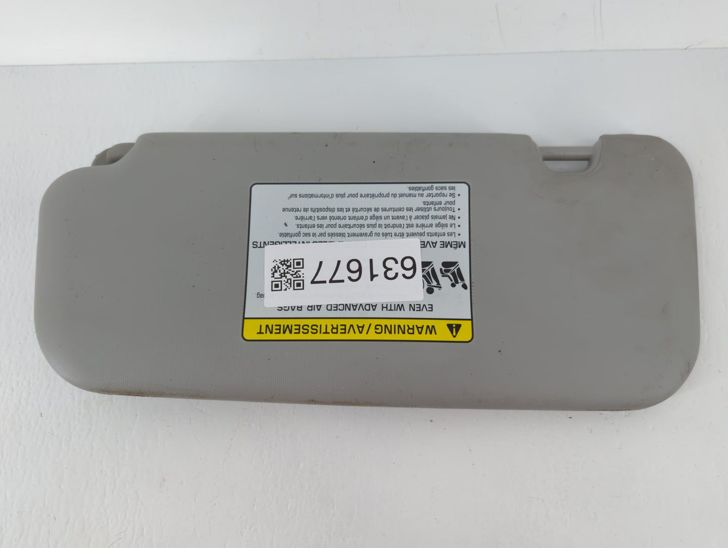 2018-2020 Kia Rio Sun Visor Shade Replacement Passenger Right Mirror Fits Fits 2018 2019 2020 2021 2022 OEM Used Auto Parts 