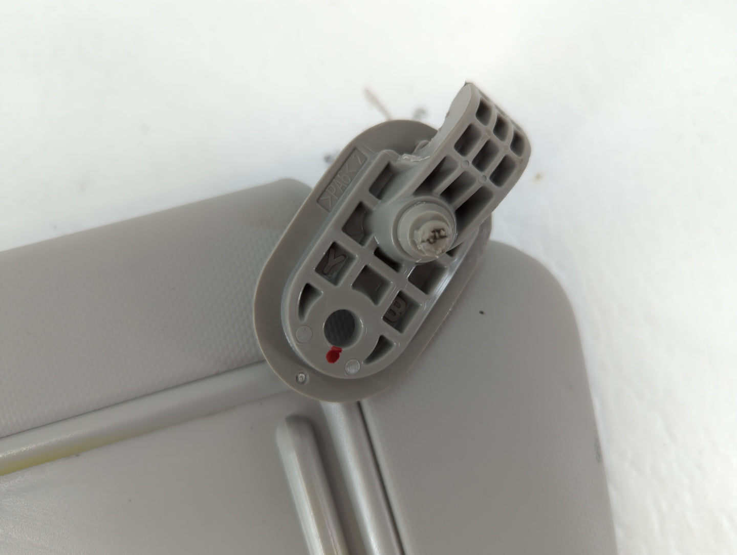 2018-2020 Kia Rio Sun Visor Shade Replacement Passenger Right Mirror Fits Fits 2018 2019 2020 2021 2022 OEM Used Auto Parts 