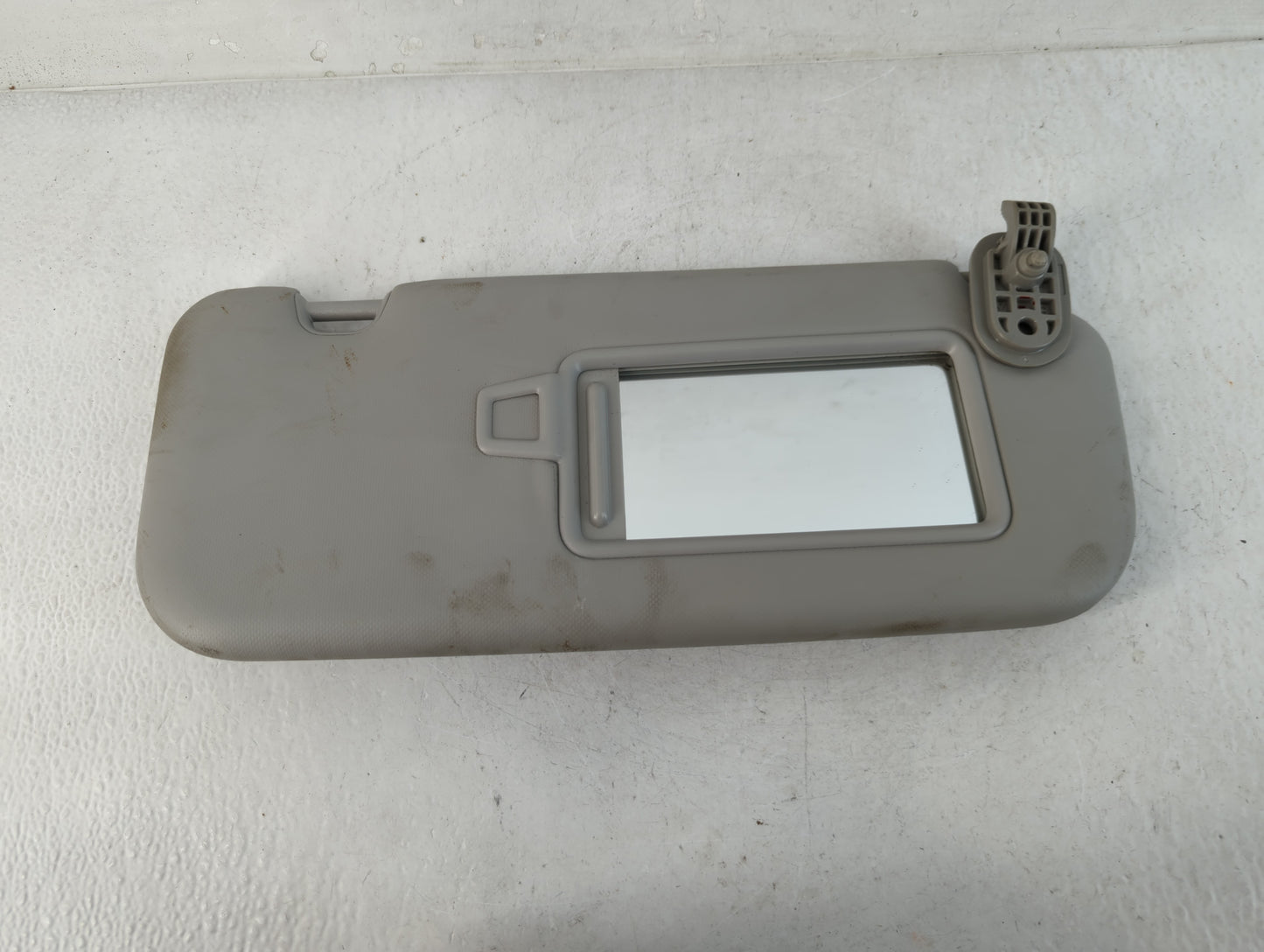 2018-2020 Kia Rio Sun Visor Shade Replacement Driver Left Mirror Fits Fits 2018 2019 2020 2021 2022 OEM Used Auto Parts - Oe