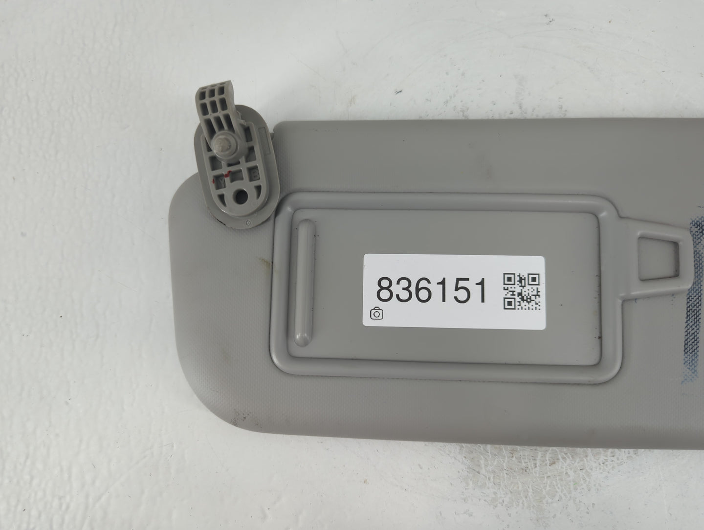 2018-2020 Kia Rio Sun Visor Shade Replacement Driver Left Mirror Fits Fits 2018 2019 2020 2021 2022 OEM Used Auto Parts - Oe