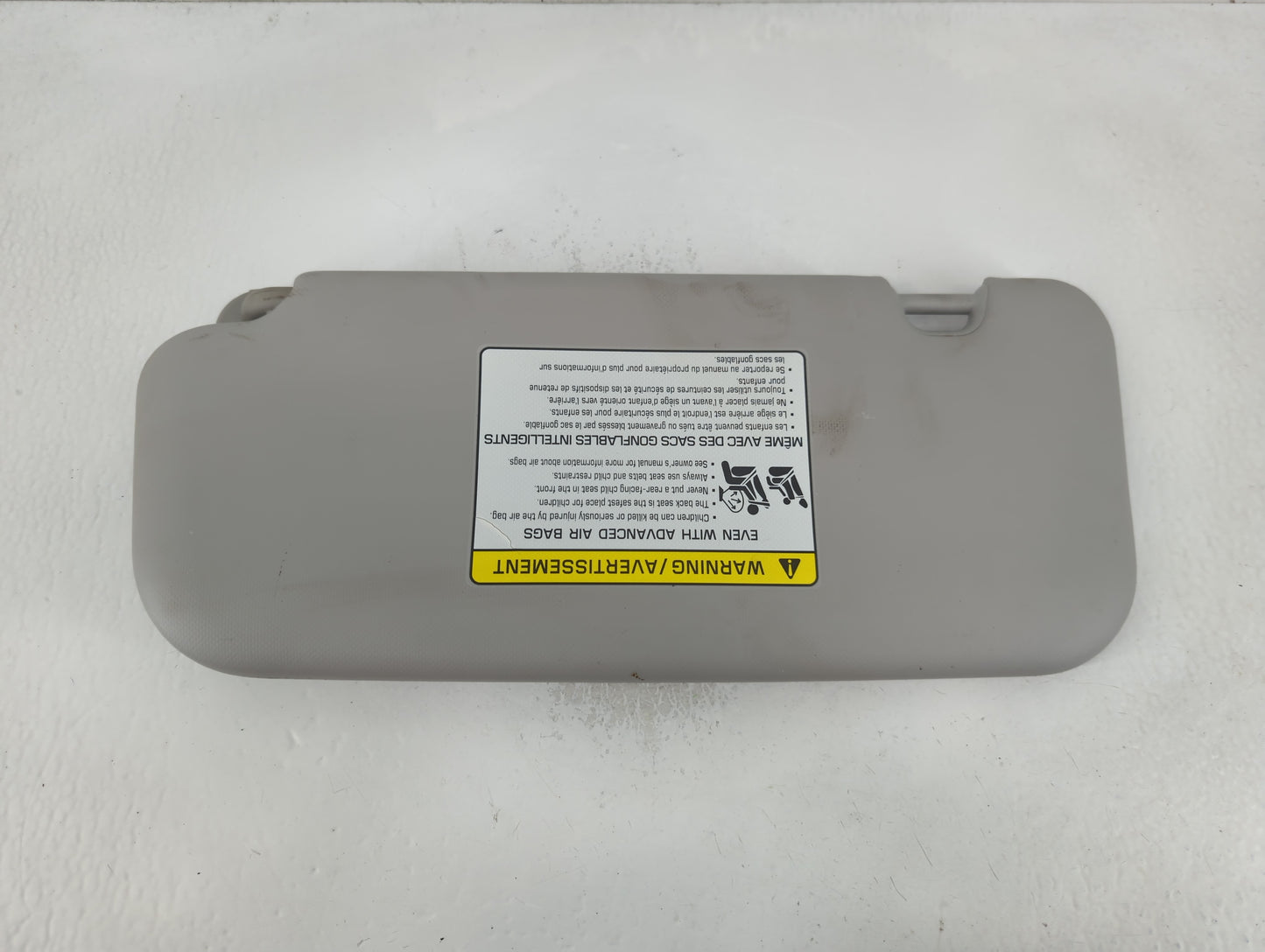 2018-2020 Kia Rio Sun Visor Shade Replacement Passenger Right Mirror Fits Fits 2018 2019 2020 2021 2022 OEM Used Auto Parts 