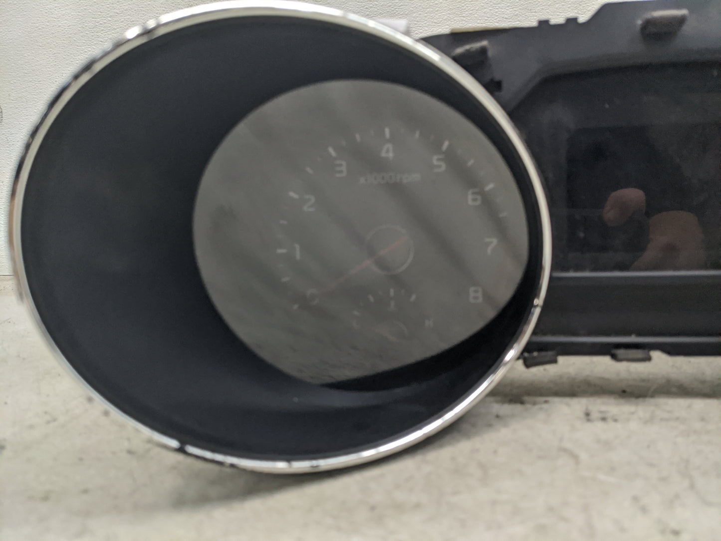 2019-2020 Kia Sedona Instrument Cluster Speedometer Gauges P/N:94041-A9180 94041A9180 Miles:101K Fits Fits 2019 2020 OEM Use