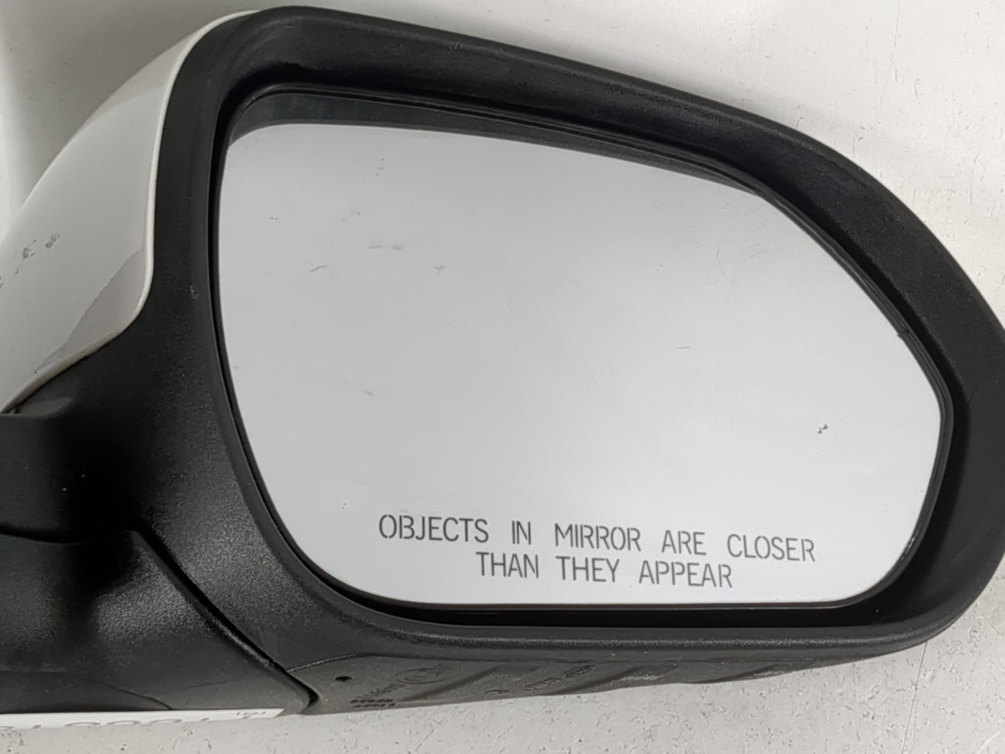 2021-2022 Kia Seltos Passenger Side View Mirror - Right Door Mirror OEM Used - Oemusedautoparts1.com