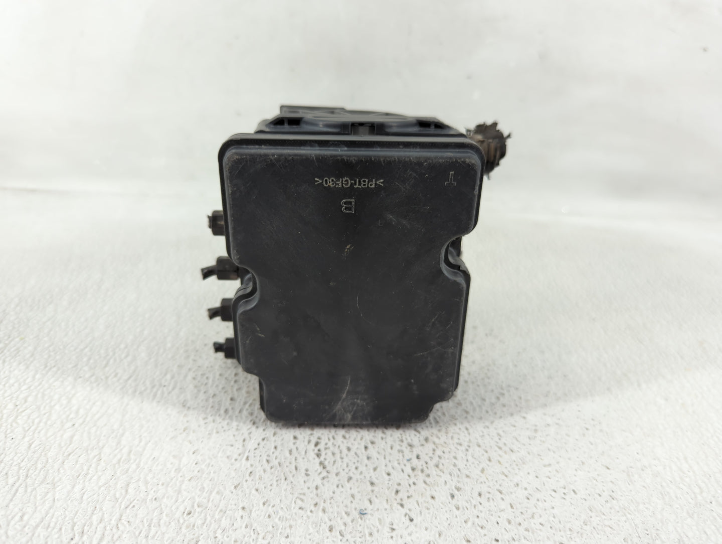 2021-2022 Kia Seltos ABS Pump Control Module Replacement P/N:58900-Q5450 Fits Fits 2021 2022 OEM Used Auto Parts - Oemusedau