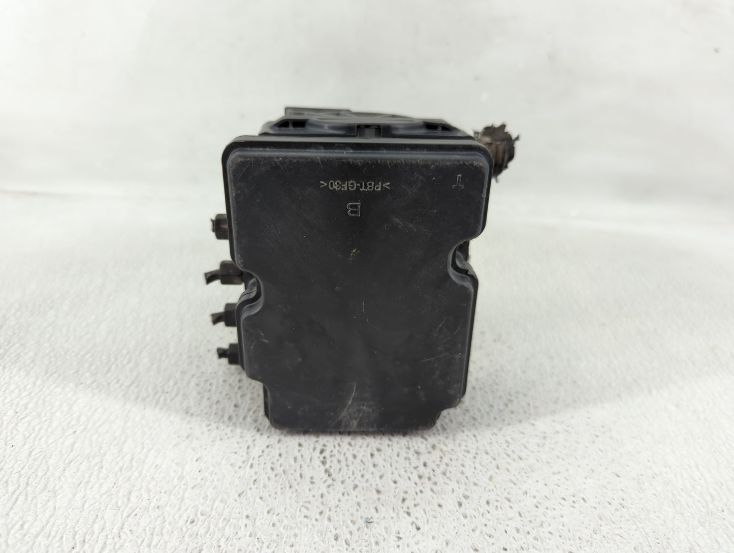 2021-2022 Kia Seltos ABS Pump Control Module Replacement P/N:58900-Q5450 Fits Fits 2021 2022 OEM Used Auto Parts - Oemusedau