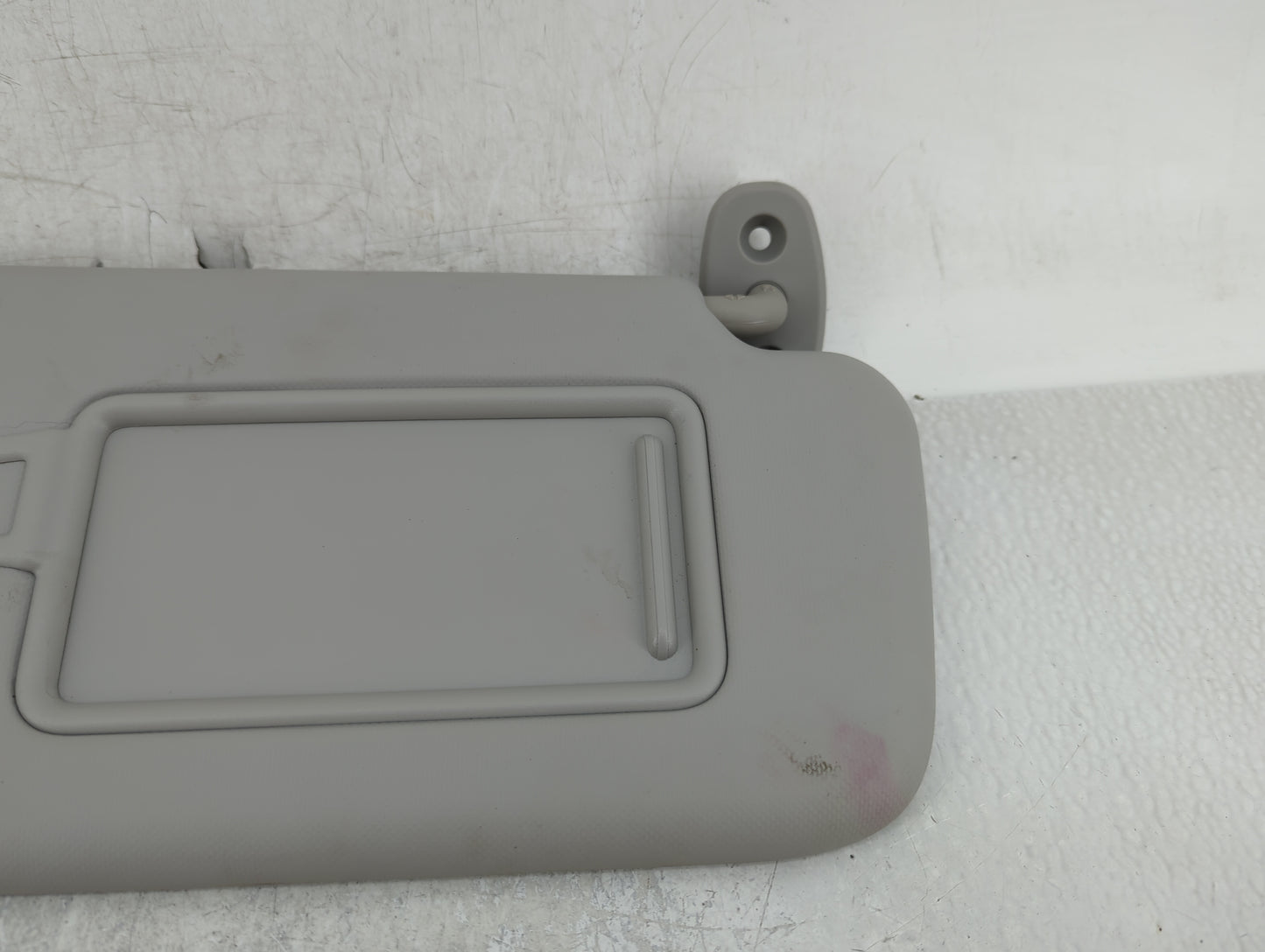 2021-2022 Kia Seltos Sun Visor Shade Replacement Passenger Right Mirror Fits Fits 2021 2022 OEM Used Auto Parts - Oemusedaut