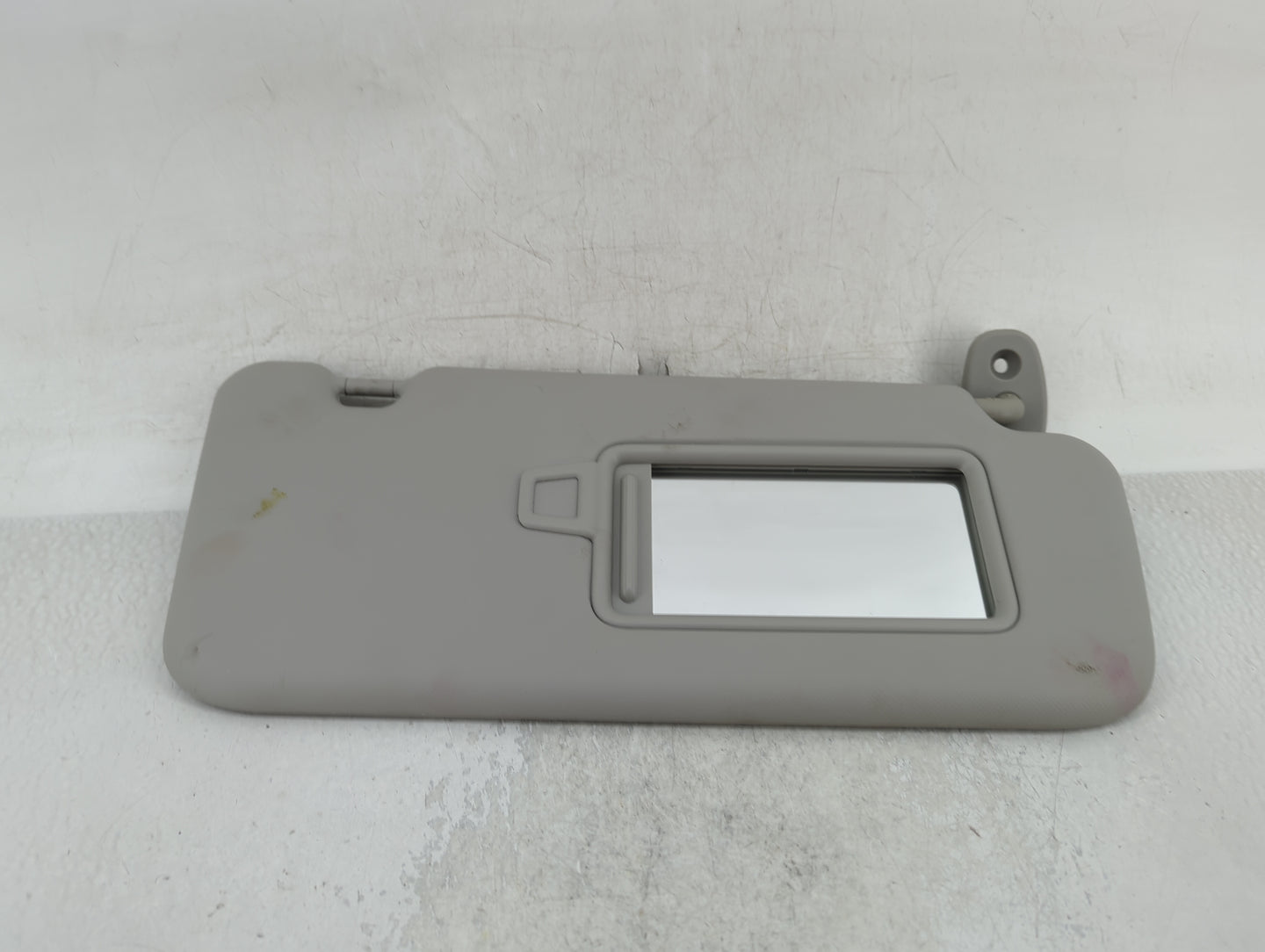 2021-2022 Kia Seltos Sun Visor Shade Replacement Passenger Right Mirror Fits Fits 2021 2022 OEM Used Auto Parts - Oemusedaut