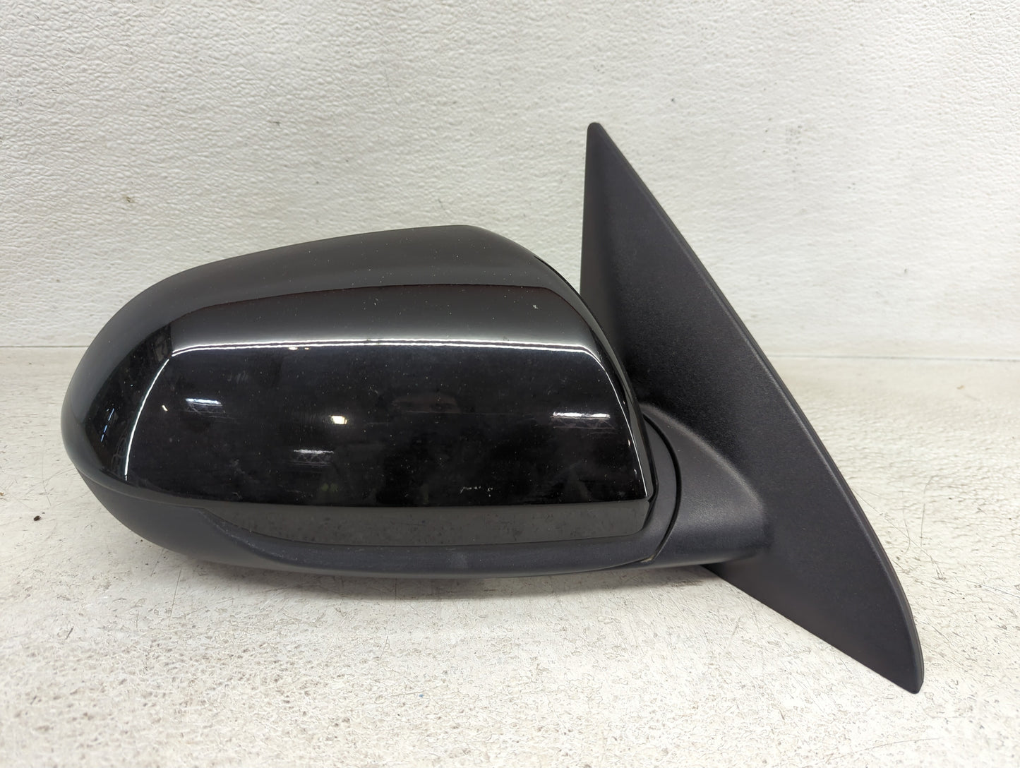 2021-2022 Kia Seltos Passenger Right Side View Manual Door Mirror Black - Oemusedautoparts1.com
