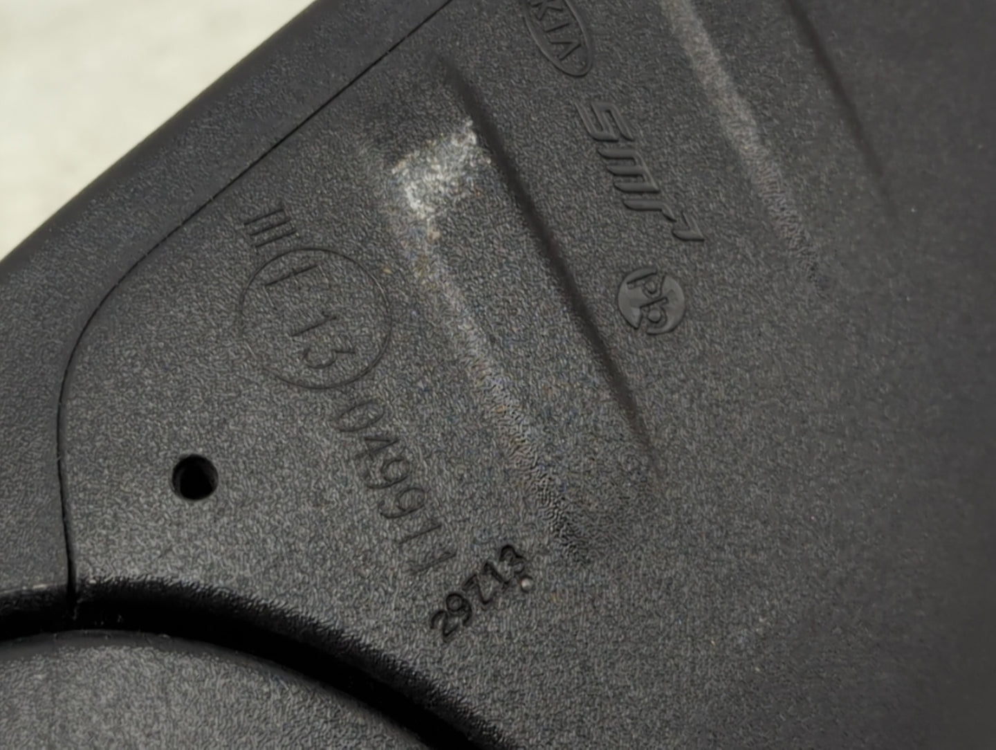 2021-2022 Kia Seltos Passenger Right Side View Manual Door Mirror Black - Oemusedautoparts1.com