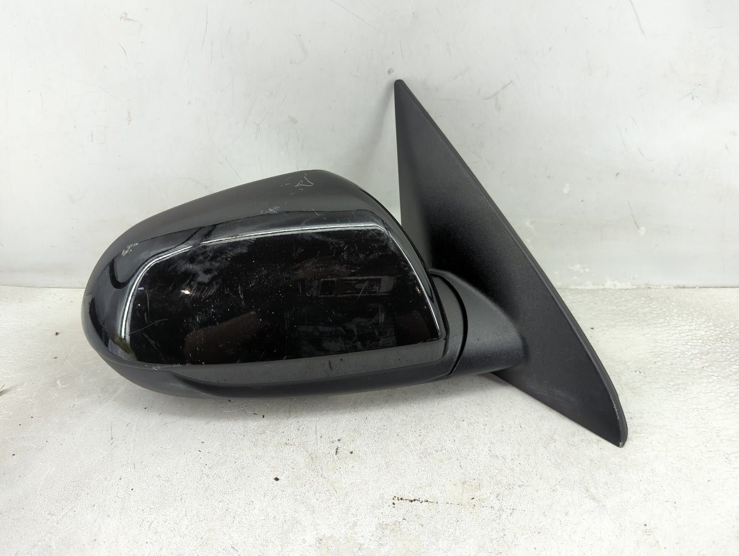 2021-2022 Kia Seltos Passenger Side View Mirror - Right Door Mirror OEM Used - Oemusedautoparts1.com