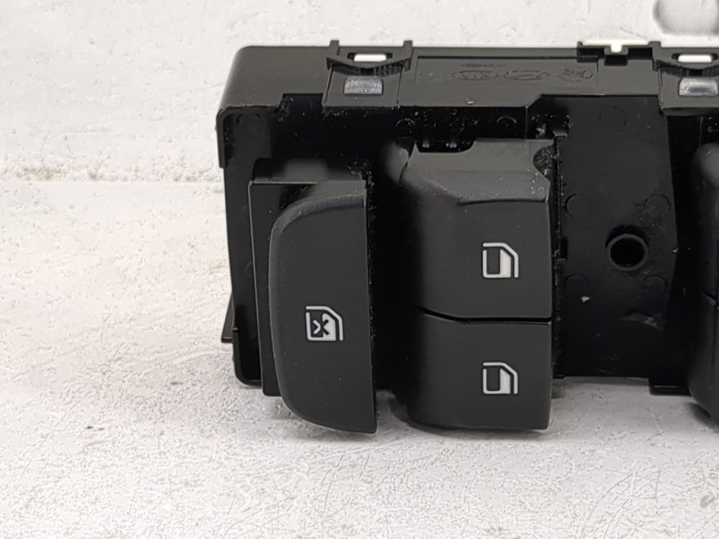 2021-2022 Kia Seltos Master Power Window Switch Replacement Driver Side Left P/N:93571-Q5200 40U490-1000 Fits Fits 2021 2022