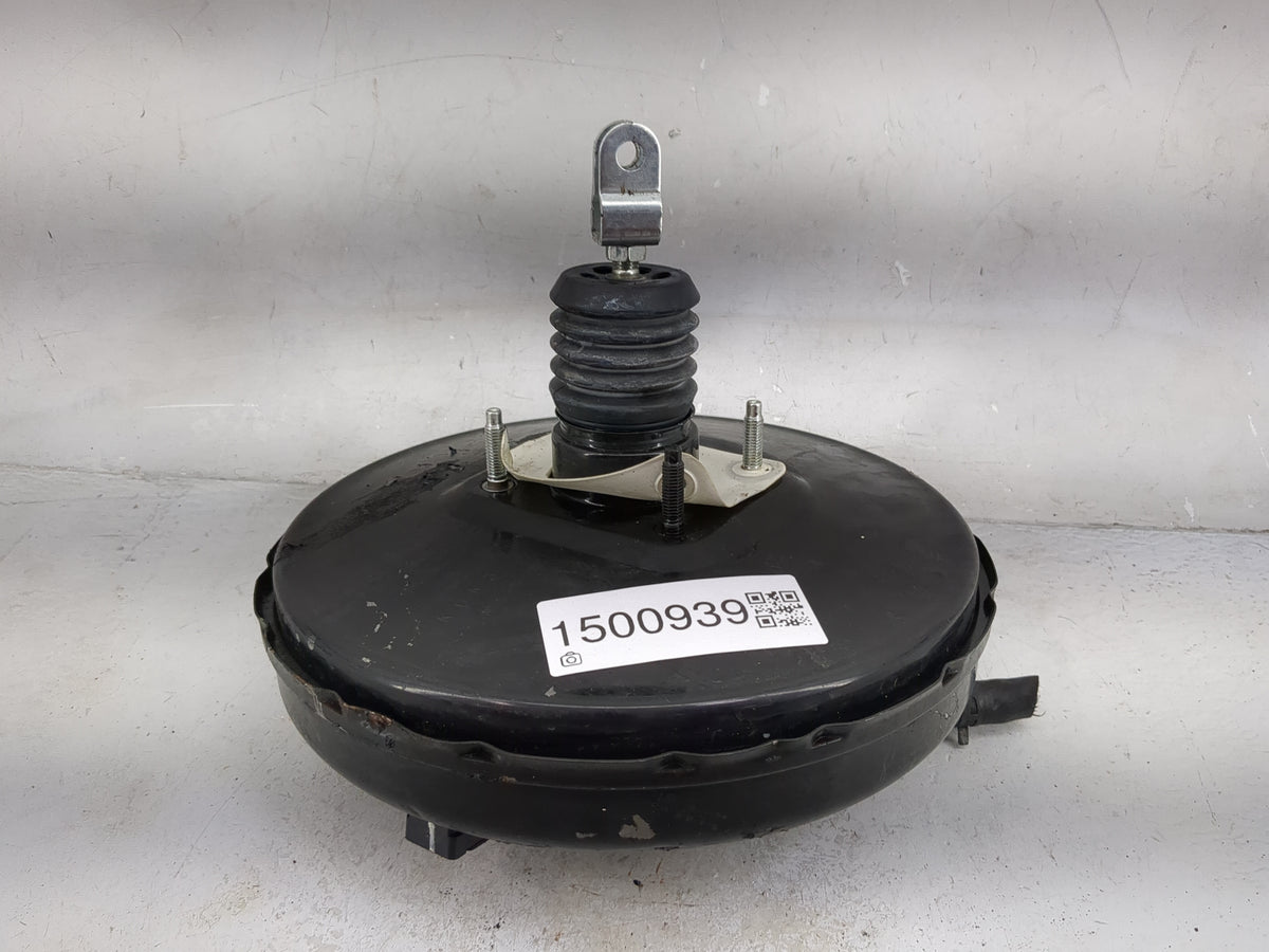 2021-2022 Kia Seltos Power Brake Booster Oem - Oemusedautoparts1.com
