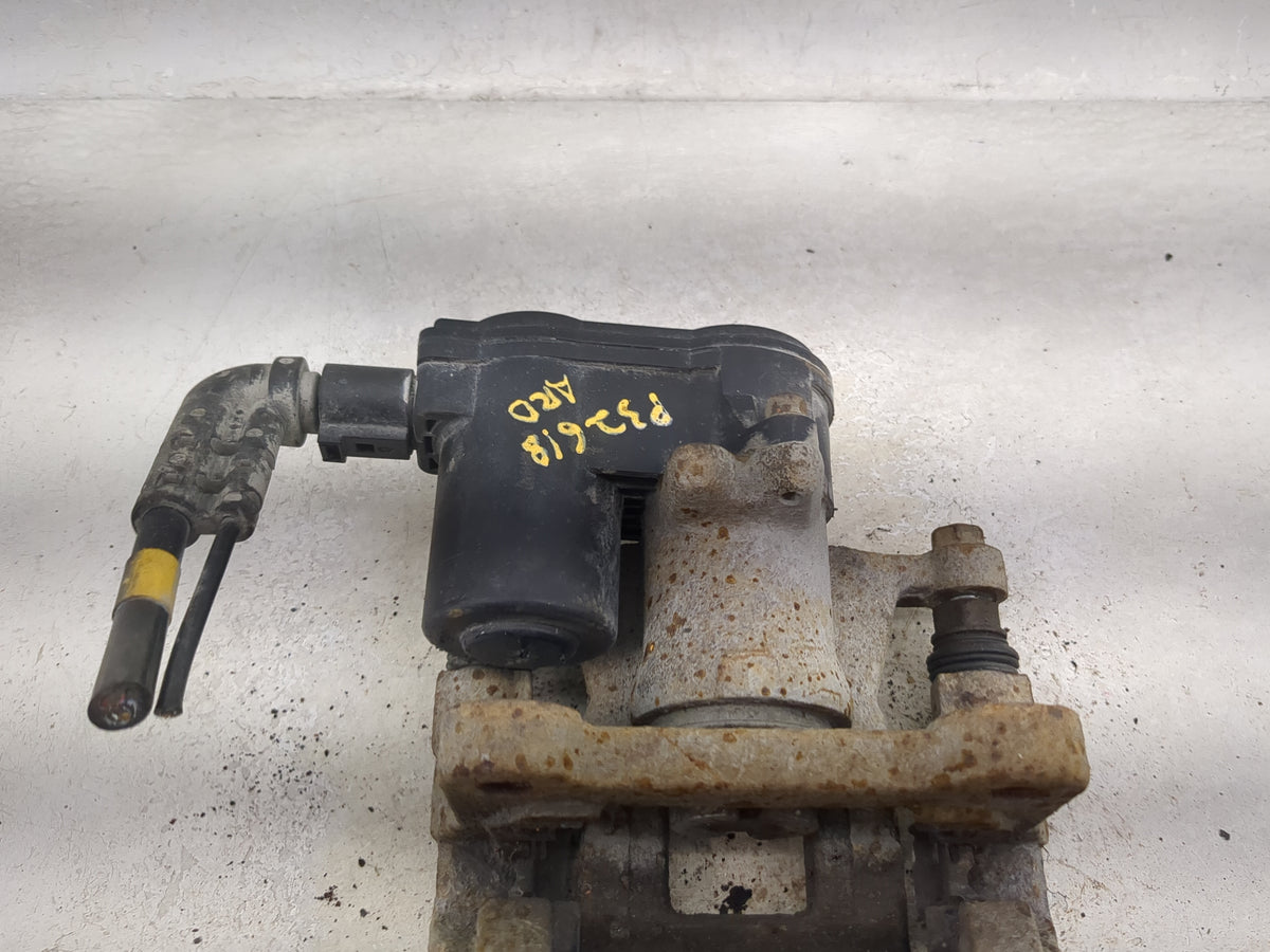 2021-2022 Kia Seltos Rear Passenger Right Brake Caliper - Oemusedautoparts1.com