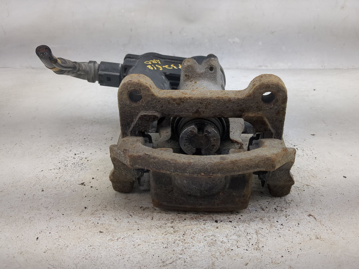 2021-2022 Kia Seltos Rear Passenger Right Brake Caliper - Oemusedautoparts1.com