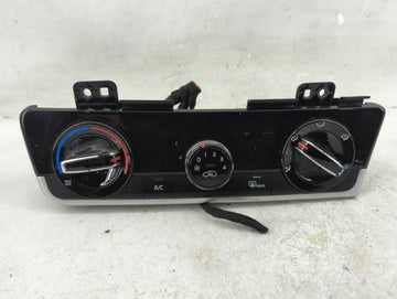 2021-2022 Kia Seltos Climate Control Module Temperature AC/Heater Replacement P/N:97250-Q5070 C20038-1230 Fits Fits 2021 202