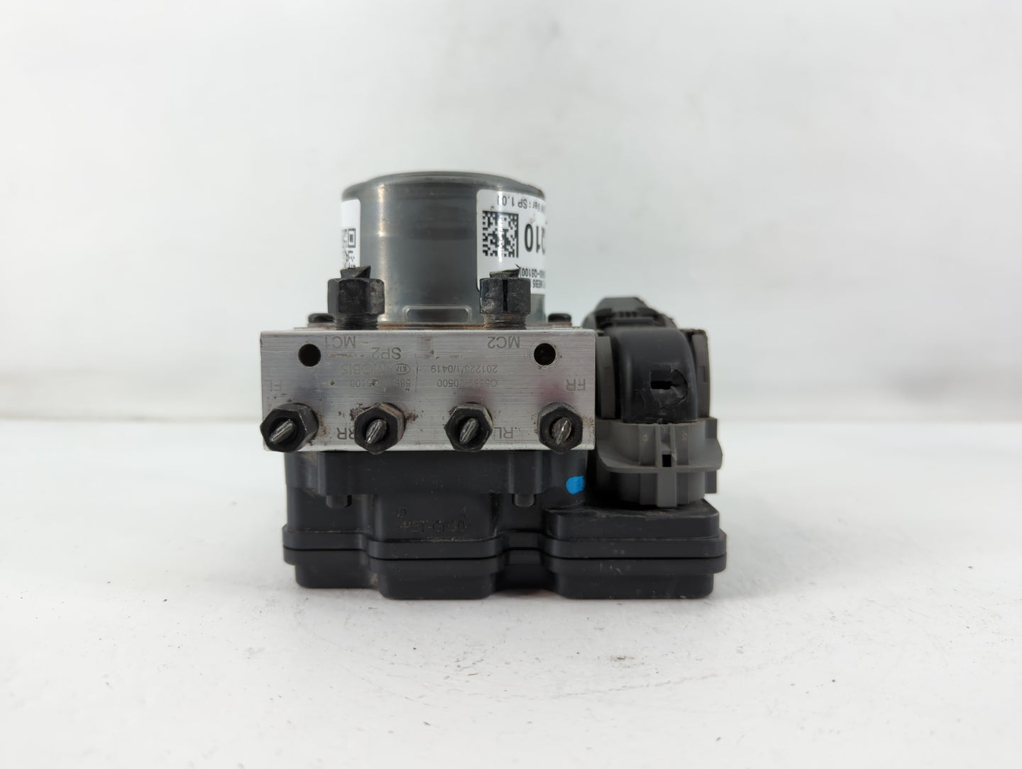 2021-2022 Kia Seltos ABS Pump Control Module Replacement P/N:58910-Q5100 Fits Fits 2021 2022 OEM Used Auto Parts - Oemusedau