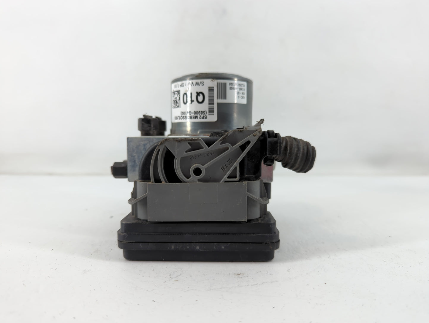 2021-2022 Kia Seltos ABS Pump Control Module Replacement P/N:58910-Q5100 Fits Fits 2021 2022 OEM Used Auto Parts - Oemusedau