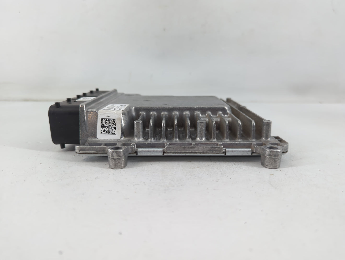 2021 Kia Seltos PCM Engine Control Computer ECU ECM PCU OEM P/N:39172-2EPV0 Fits OEM Used Auto Parts - Oemusedautoparts1.com