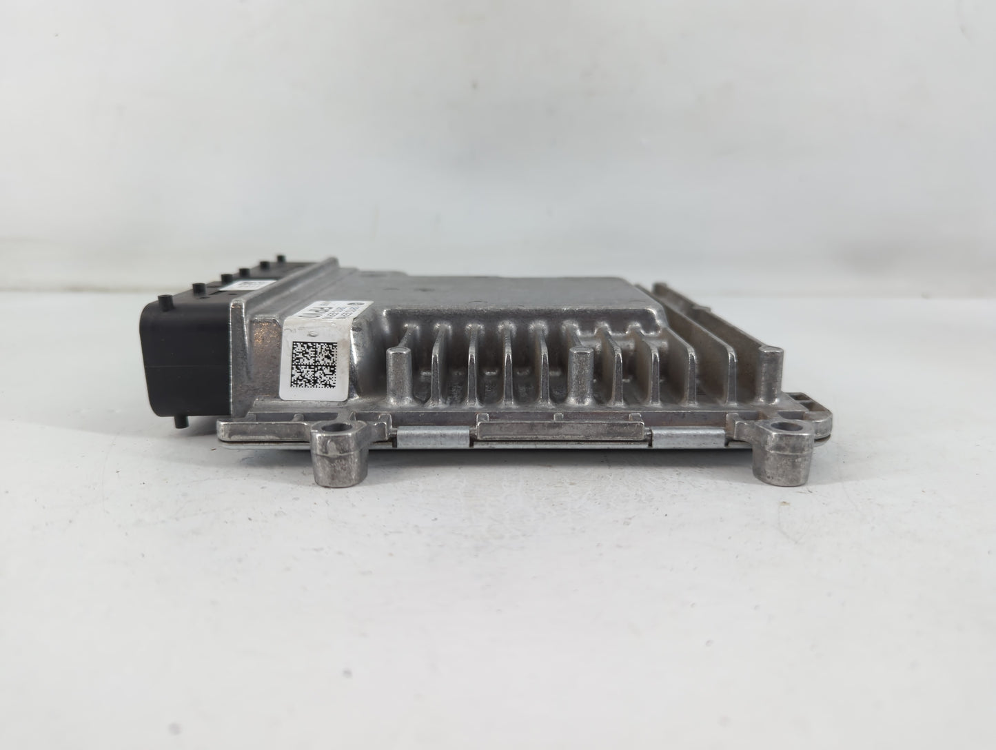 2021 Kia Seltos PCM Engine Control Computer ECU ECM PCU OEM P/N:39172-2EPV0 Fits OEM Used Auto Parts - Oemusedautoparts1.com