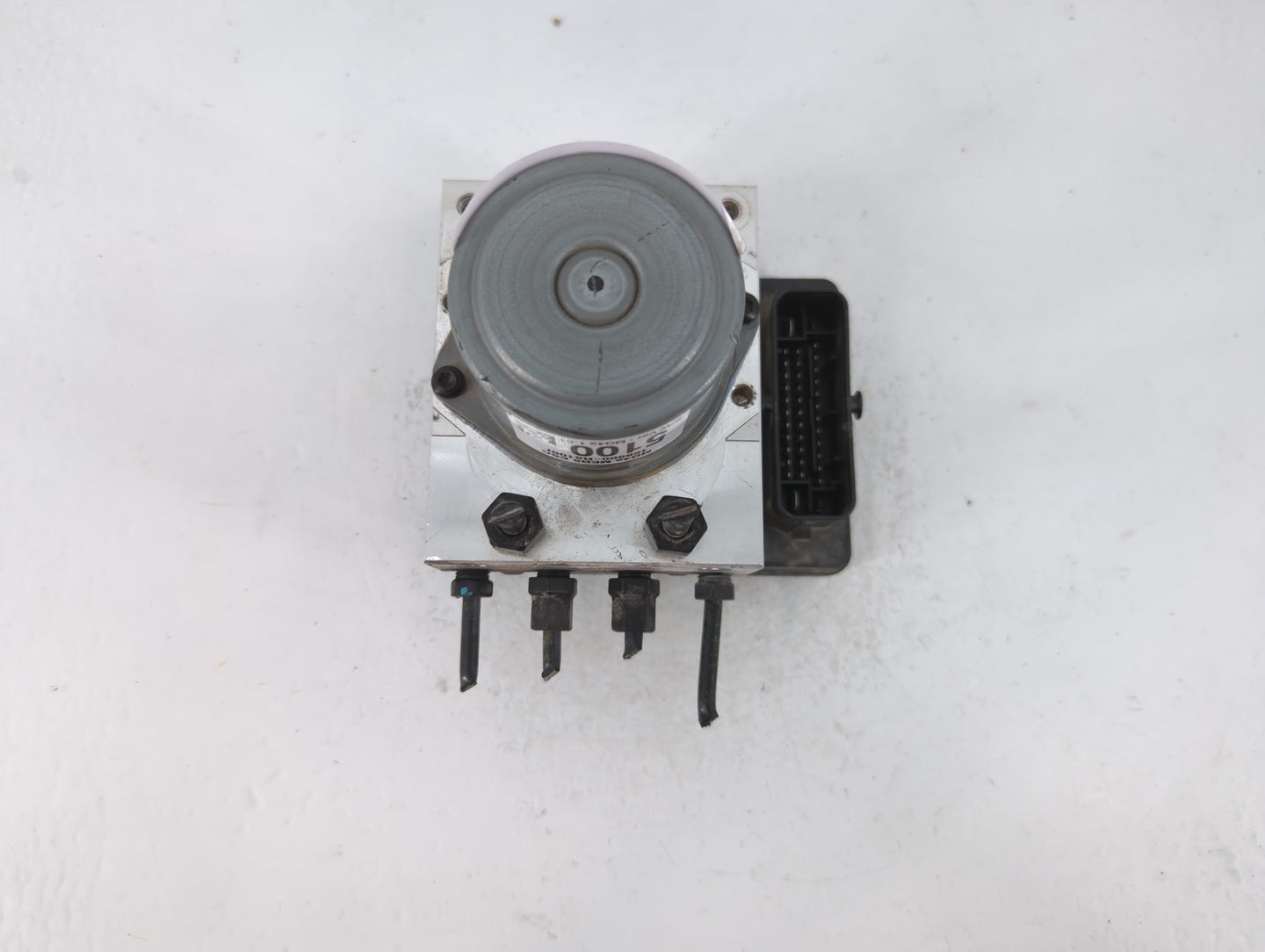 2021 Kia Sorento ABS Pump Control Module Replacement P/N:58910-R5100 Fits OEM Used Auto Parts - Oemusedautoparts1.com