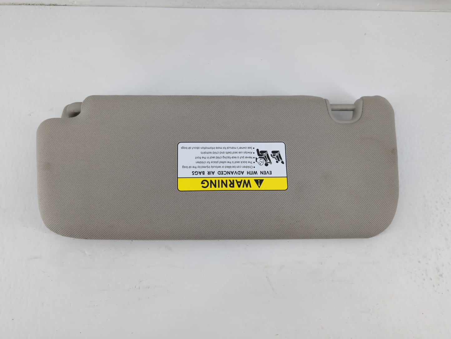 2021 Kia Sorento Sun Visor Shade Replacement Passenger Right Mirror Fits OEM Used Auto Parts - Oemusedautoparts1.com