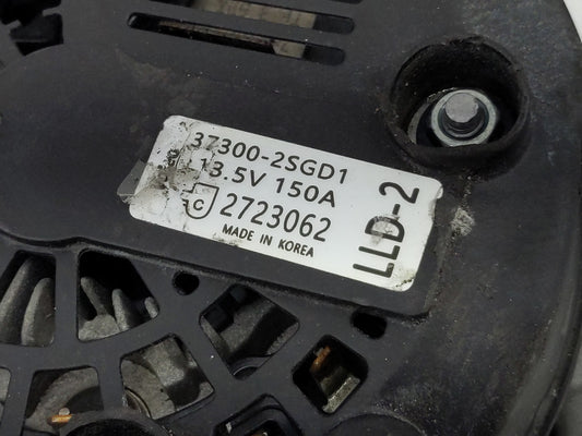 2021 Kia Sorento Alternator Replacement Generator Charging Assembly Engine OEM P/N:37300-2SGD1 Fits Fits 2020 2022 2023 OEM Used Auto Parts