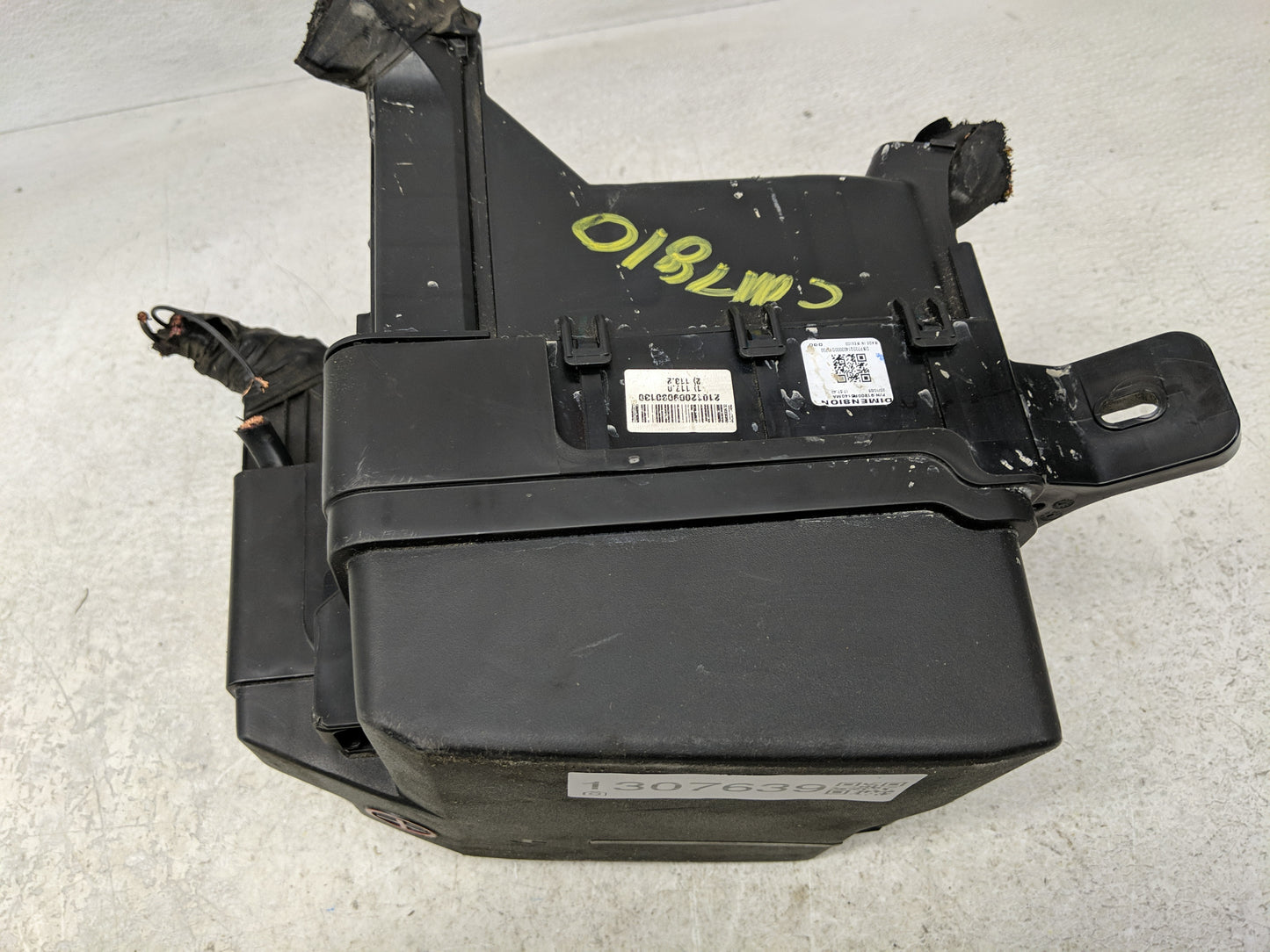 2021 Kia Sorento Fusebox Fuse Box Panel Relay Module P/N:91956-R5121 Fits OEM Used Auto Parts - Oemusedautoparts1.com