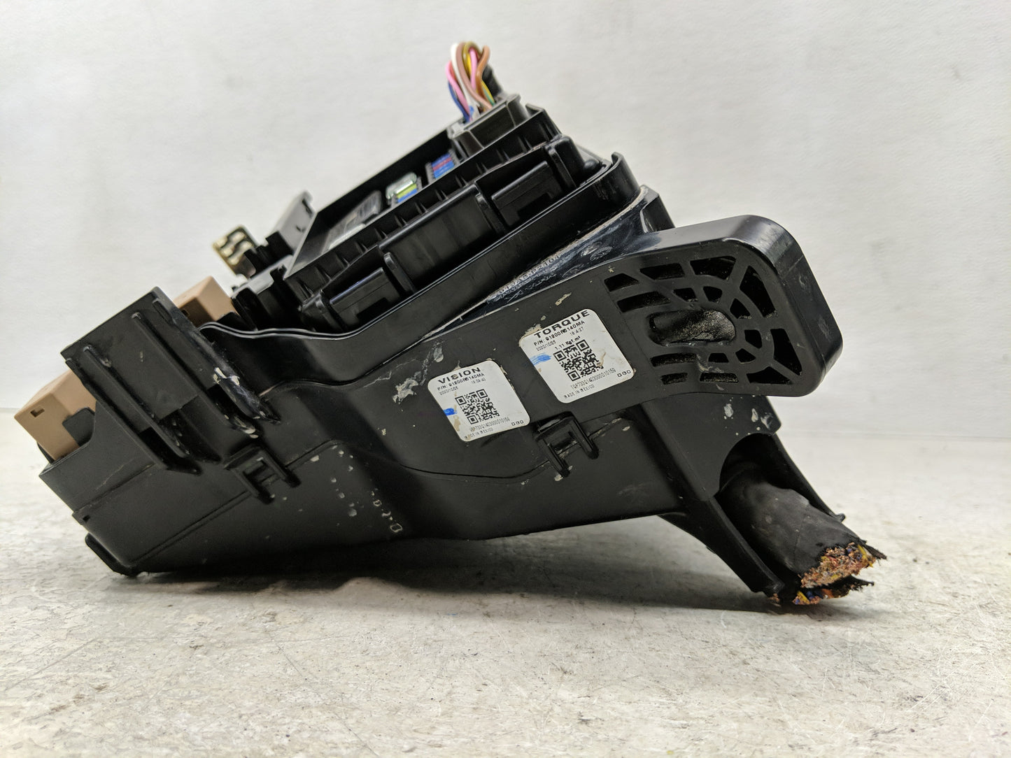2021 Kia Sorento Fusebox Fuse Box Panel Relay Module P/N:91956-R5121 Fits OEM Used Auto Parts - Oemusedautoparts1.com