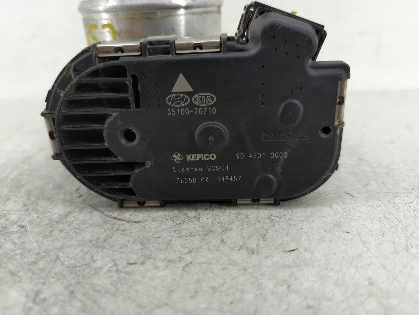 2021 Kia Sorento Throttle Body P/N:35100-2G710 Fits Fits 2022 2023 OEM Used Auto Parts - Oemusedautoparts1.com