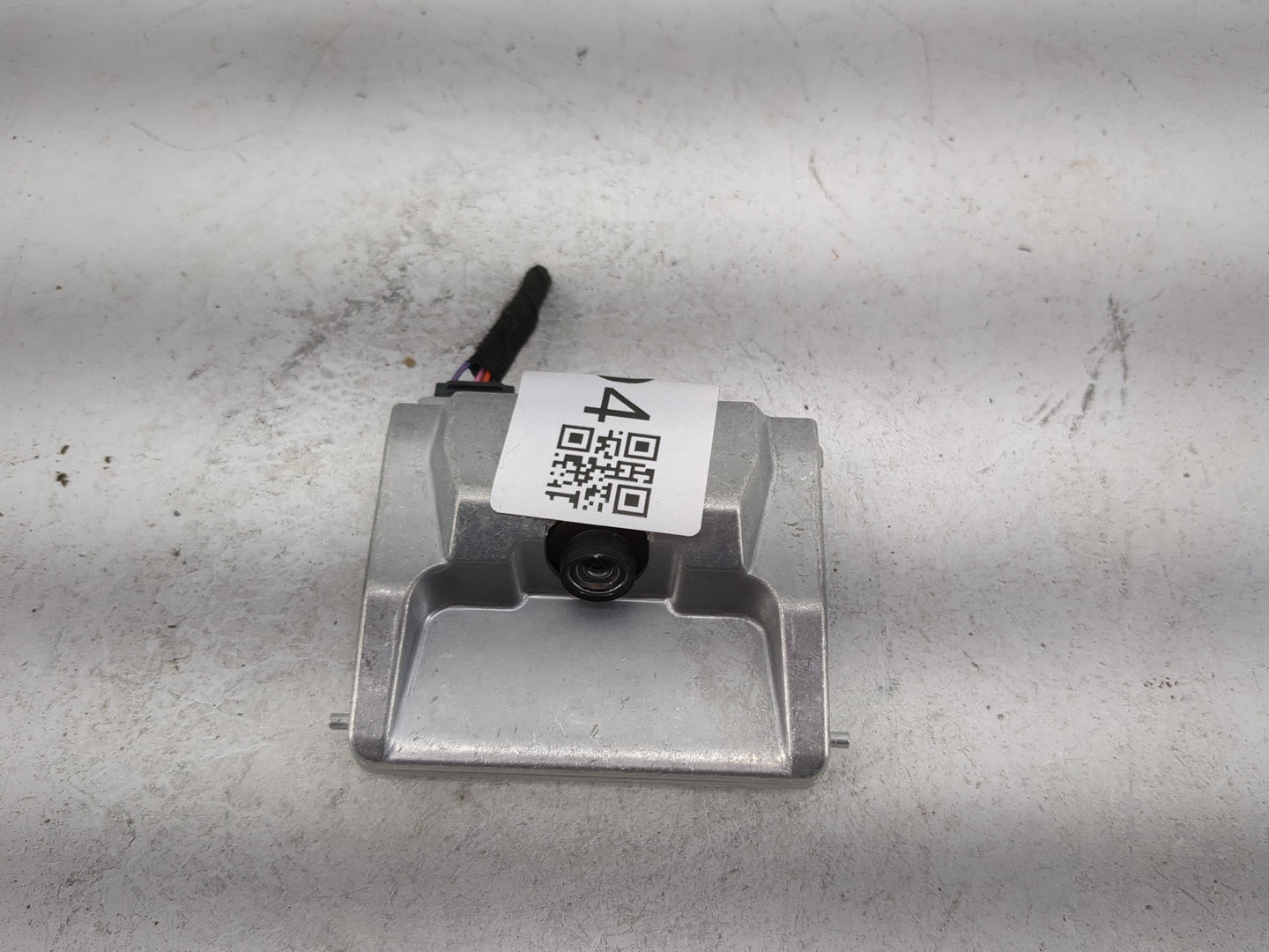 2021-2021 Kia Sorento Back Up Sensor Backup Camera - Oemusedautoparts1.com