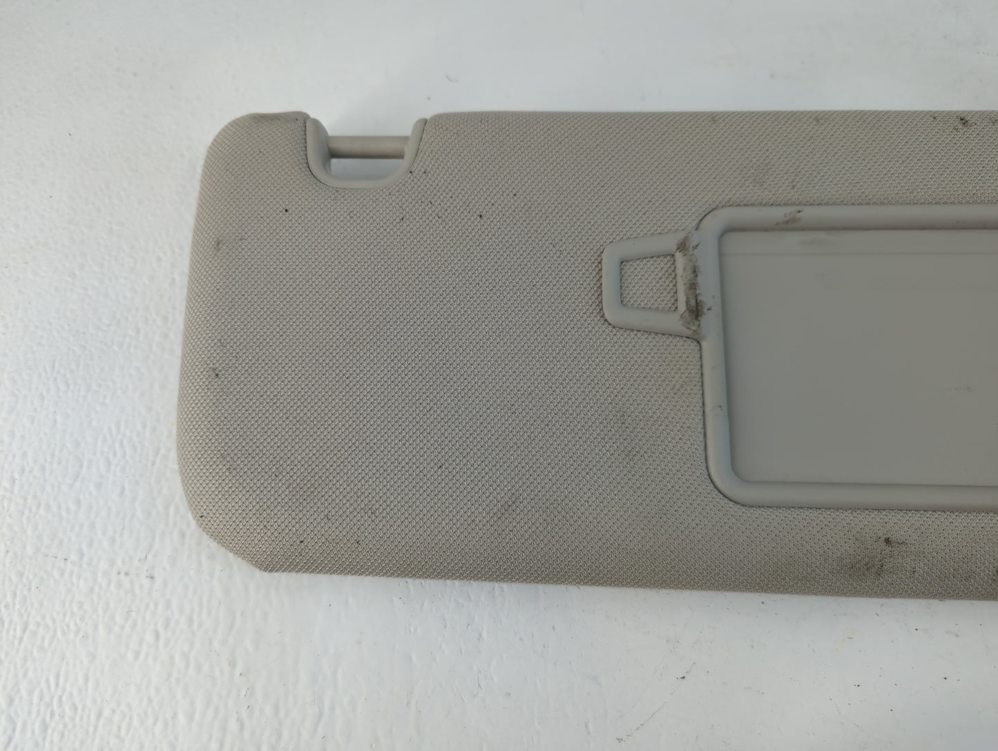 2021 Kia Sorento Sun Visor Shade Replacement Passenger Right Mirror Fits OEM Used Auto Parts - Oemusedautoparts1.com