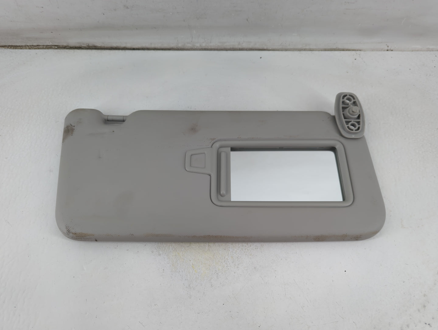 2020-2021 Kia Soul Sun Visor Shade Replacement Passenger Right Mirror Fits Fits 2020 2021 OEM Used Auto Parts - Oemusedautop