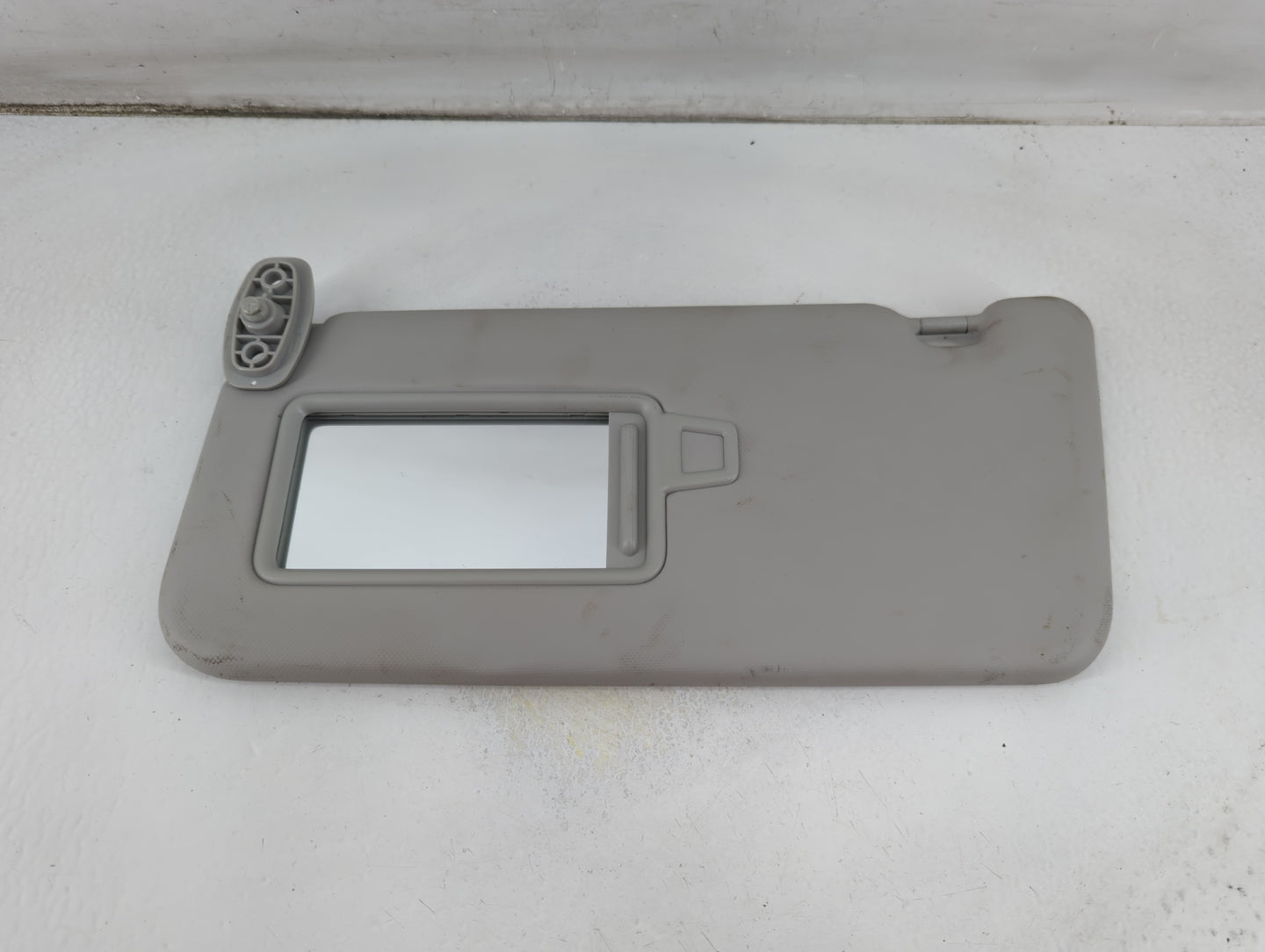 2020-2021 Kia Soul Sun Visor Shade Replacement Driver Left Mirror Fits Fits 2020 2021 OEM Used Auto Parts - Oemusedautoparts