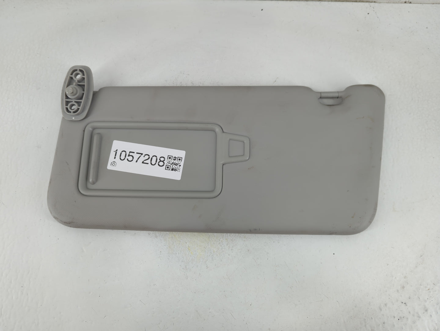 2020-2021 Kia Soul Sun Visor Shade Replacement Driver Left Mirror Fits Fits 2020 2021 OEM Used Auto Parts - Oemusedautoparts