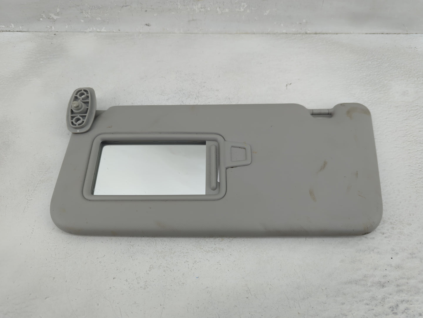 2020-2021 Kia Soul Sun Visor Shade Replacement Driver Left Mirror Fits Fits 2020 2021 OEM Used Auto Parts - Oemusedautoparts