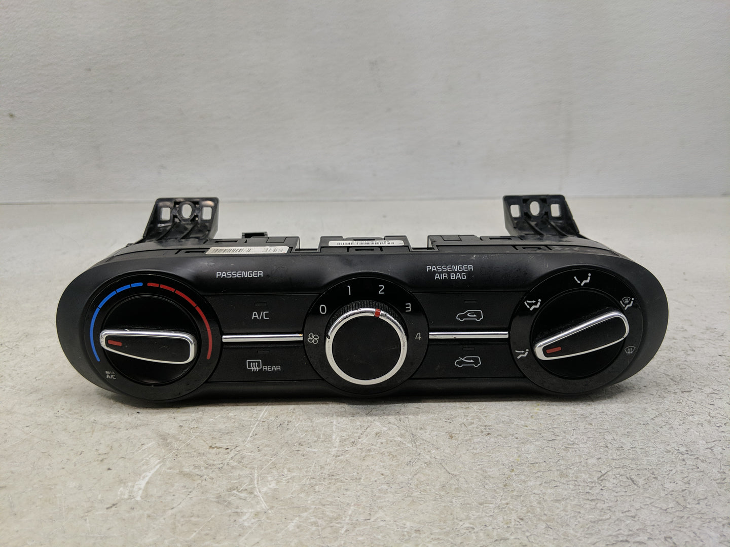 2020-2021 Kia Soul Climate Control Module Temperature AC/Heater Replacement P/N:97250-K0650 Fits Fits 2020 2021 OEM Used Aut