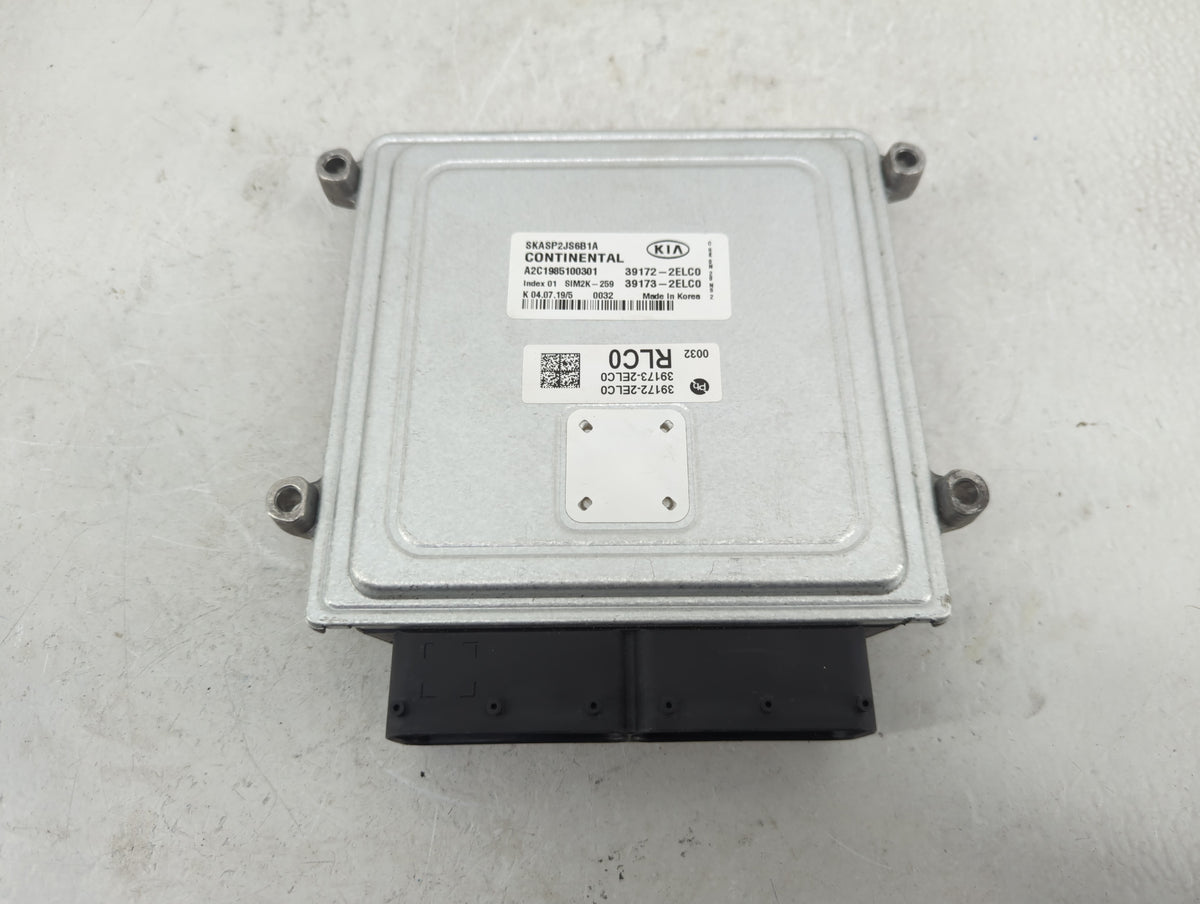 2021 Kia Soul PCM Engine Control Computer ECU ECM PCU OEM P/N:39172-2ELC0 OEM Used Auto Parts - Oemusedautoparts1.com