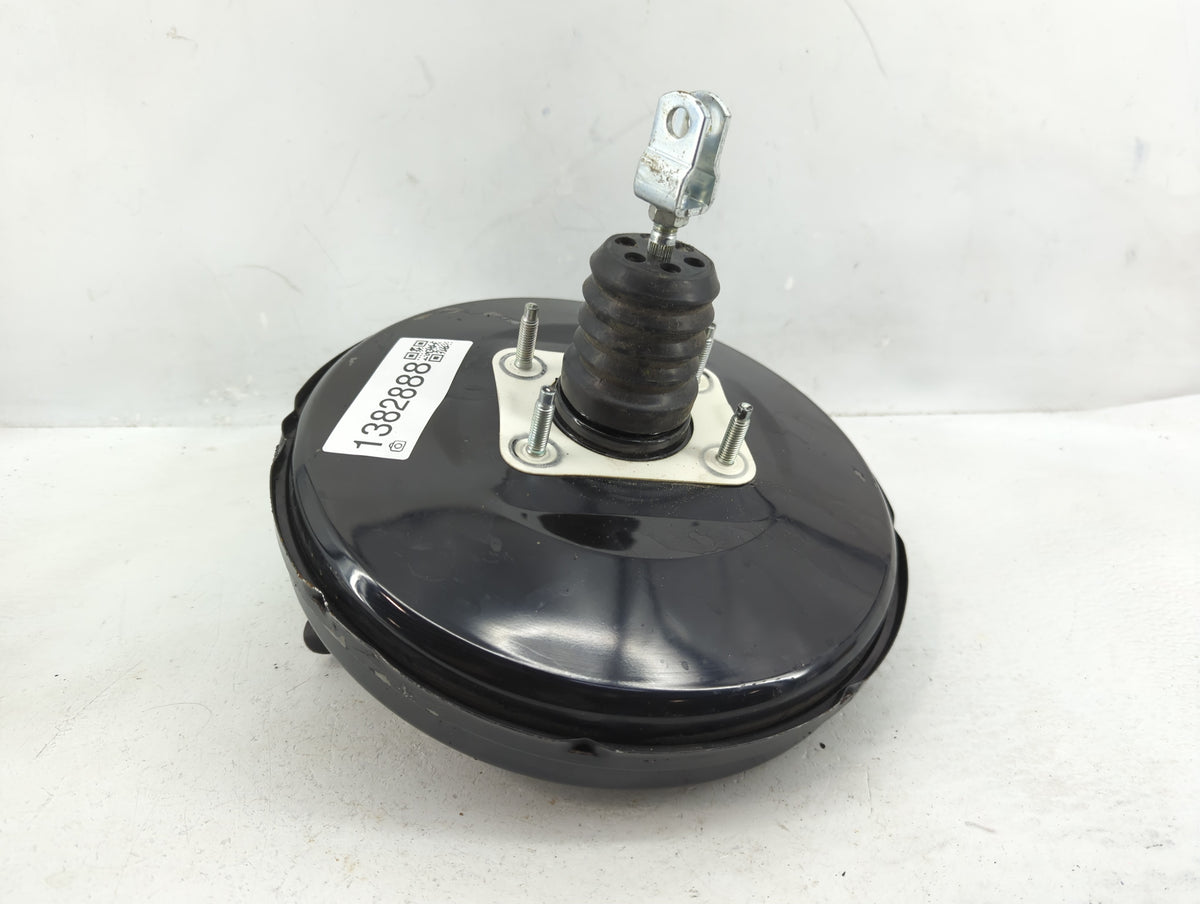 2020-2021 Kia Soul Power Brake Booster Oem 1382888 - Oemusedautoparts1.com
