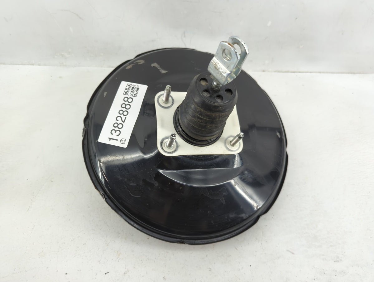 2020-2021 Kia Soul Power Brake Booster Oem 1382888 - Oemusedautoparts1.com