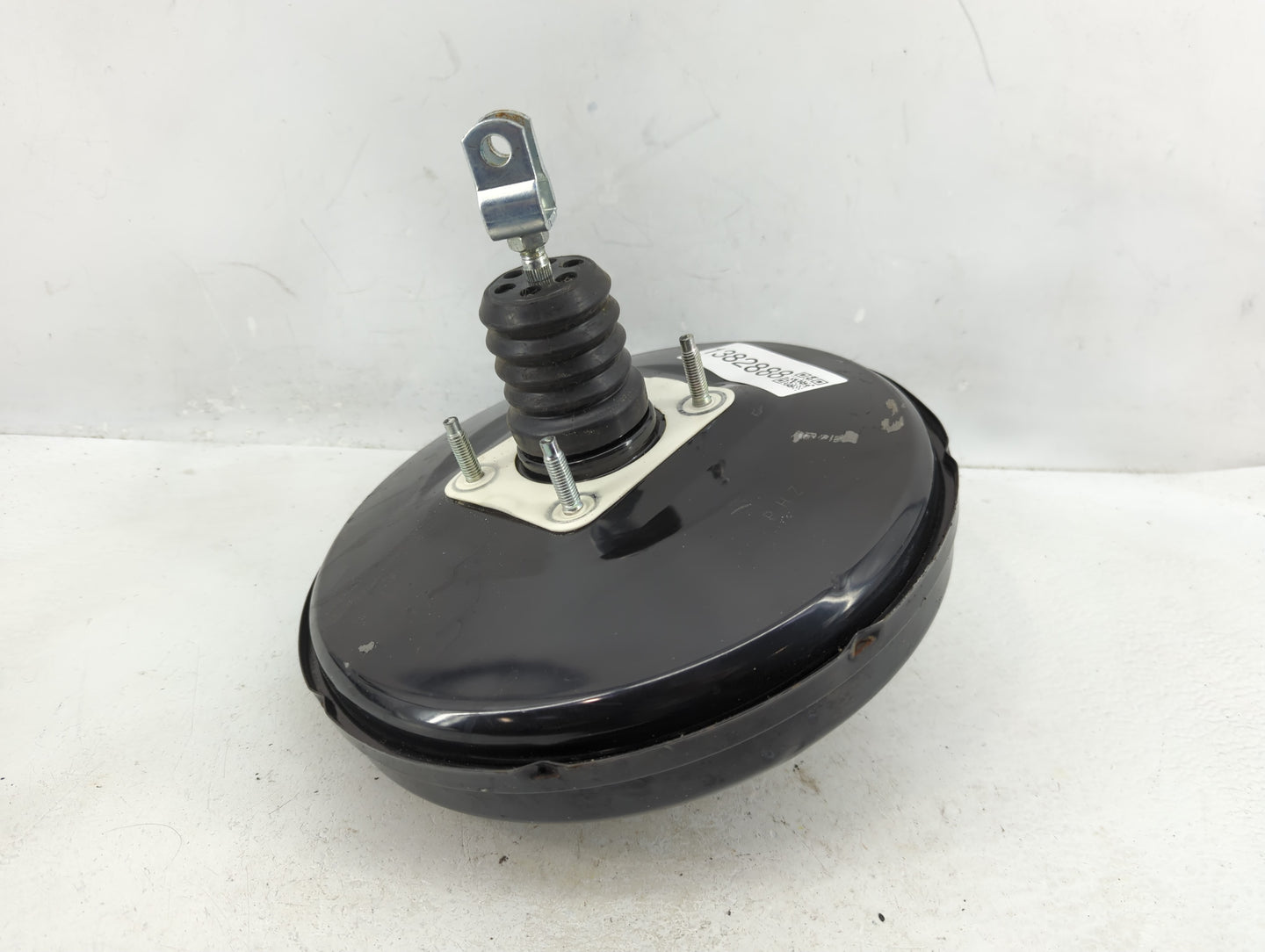 2020-2021 Kia Soul Power Brake Booster Oem 1382888 - Oemusedautoparts1.com