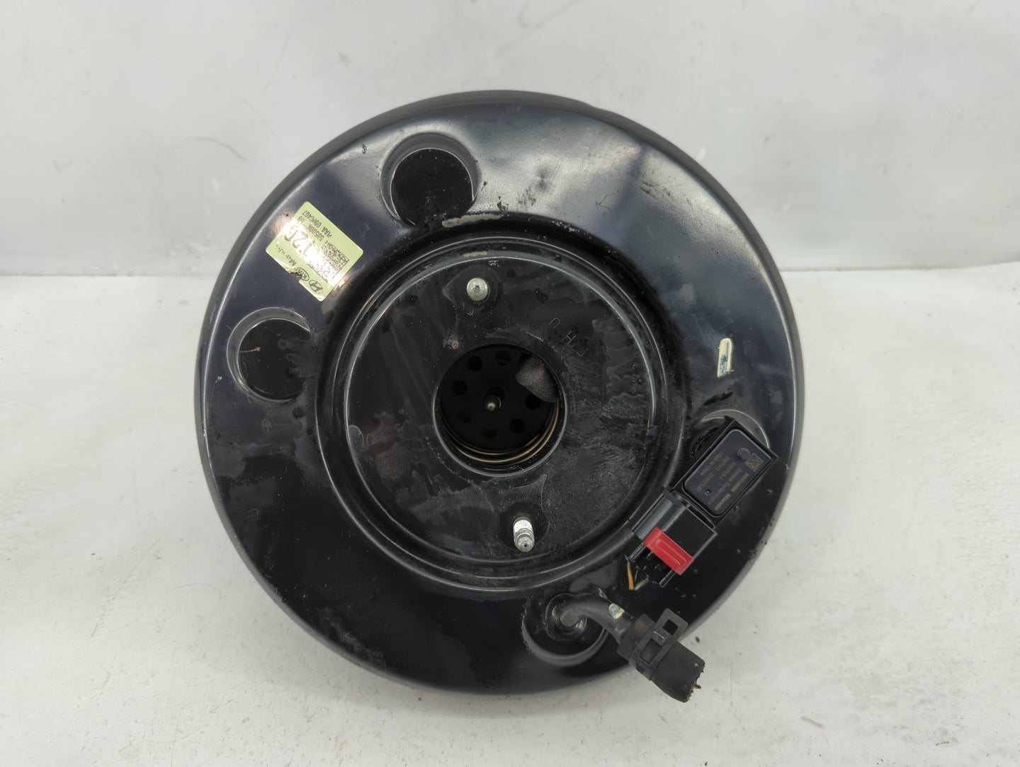 2020-2021 Kia Soul Power Brake Booster Oem 1382888 - Oemusedautoparts1.com