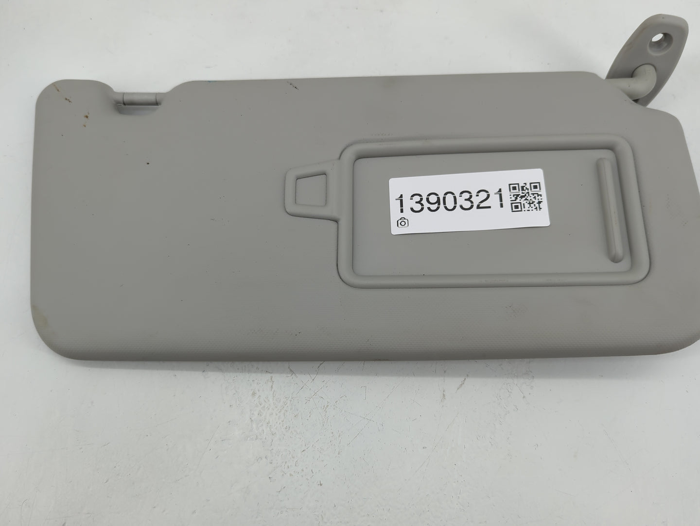2020-2021 Kia Soul Sun Visor Shade Replacement Passenger Right Mirror Fits Fits 2020 2021 OEM Used Auto Parts - Oemusedautop