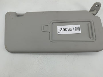 2020-2021 Kia Soul Sun Visor Shade Replacement Passenger Right Mirror Fits Fits 2020 2021 OEM Used Auto Parts - Oemusedautop