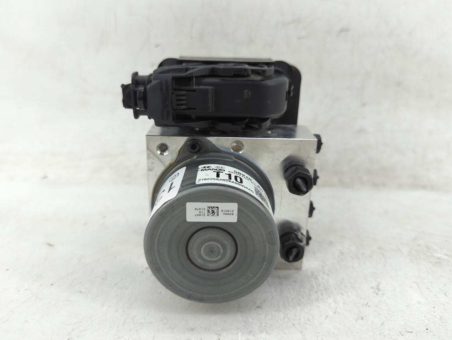 2020-2021 Kia Soul ABS Pump Control Module Replacement P/N:BE600EAC00 Fits Fits 2020 2021 OEM Used Auto Parts - Oemusedautop