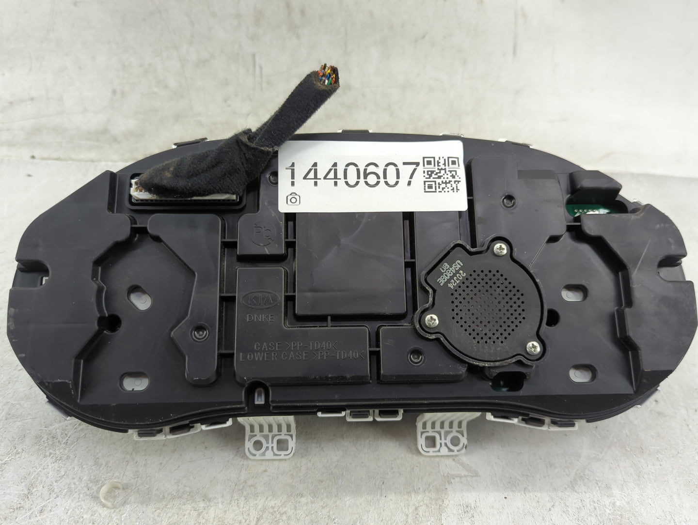 2021 Kia Soul Instrument Cluster Speedometer Gauges P/N:94001-K0520 11004-439700Q Fits OEM Used Auto Parts - Oemusedautopart